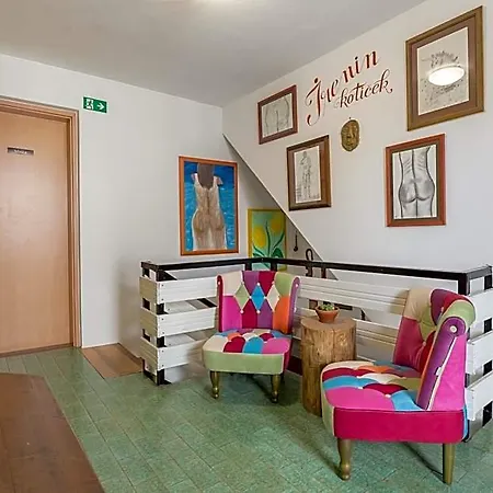 Hotel Mama Minka *